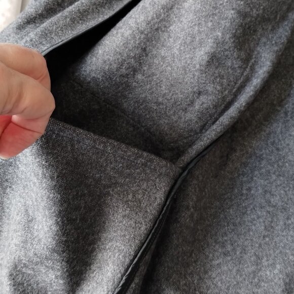 Abercrombie & Fitch Gray Shirt Jacket - Picture 4 of 13